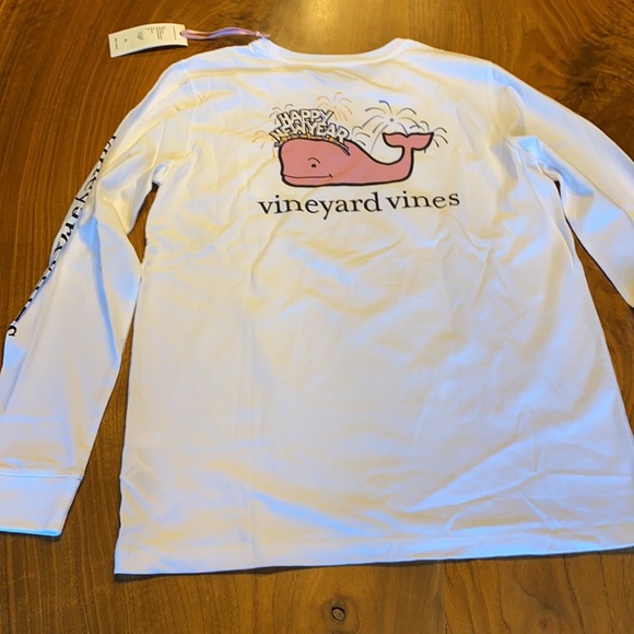 NWT Vineyard Vines New Year’s shirt - Picture 2 of 5